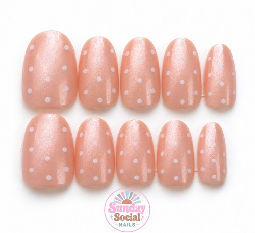 Unghie corte squoval - , pressate